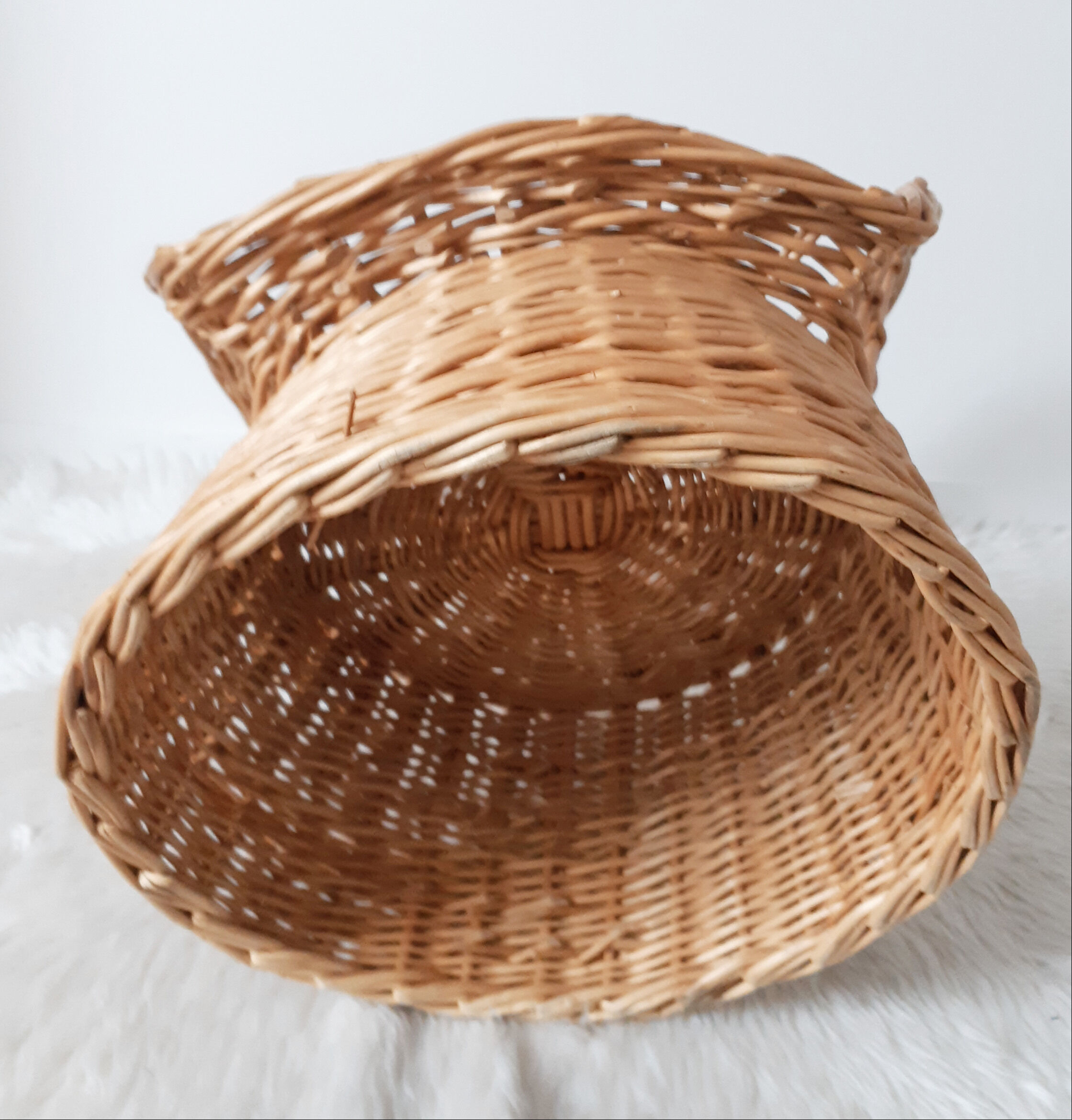 armchair basket in wicker / rattan, child, vintage