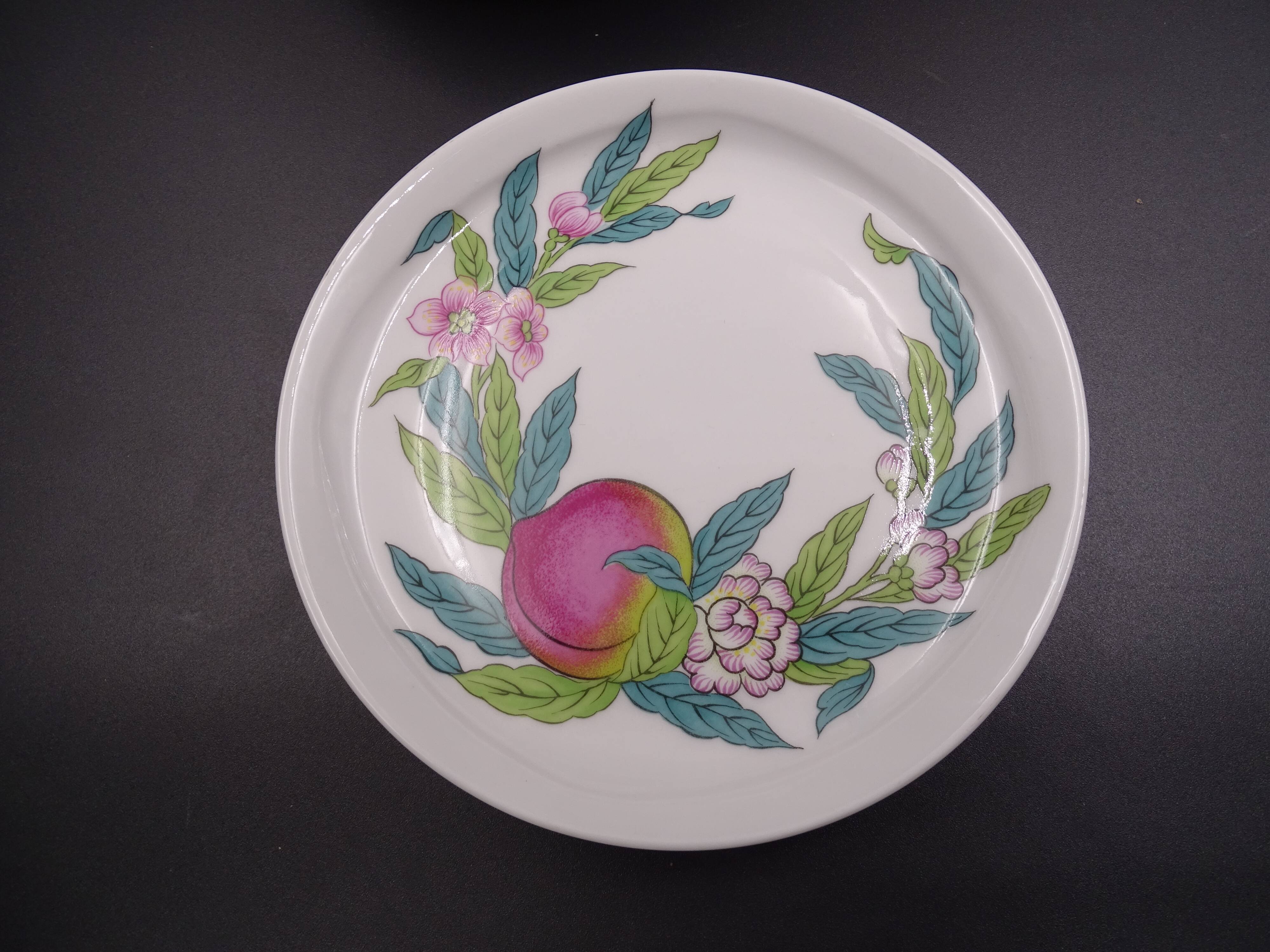 Lot of 6 porcelain bread plates from Paris décor Abondance - Perfect condition