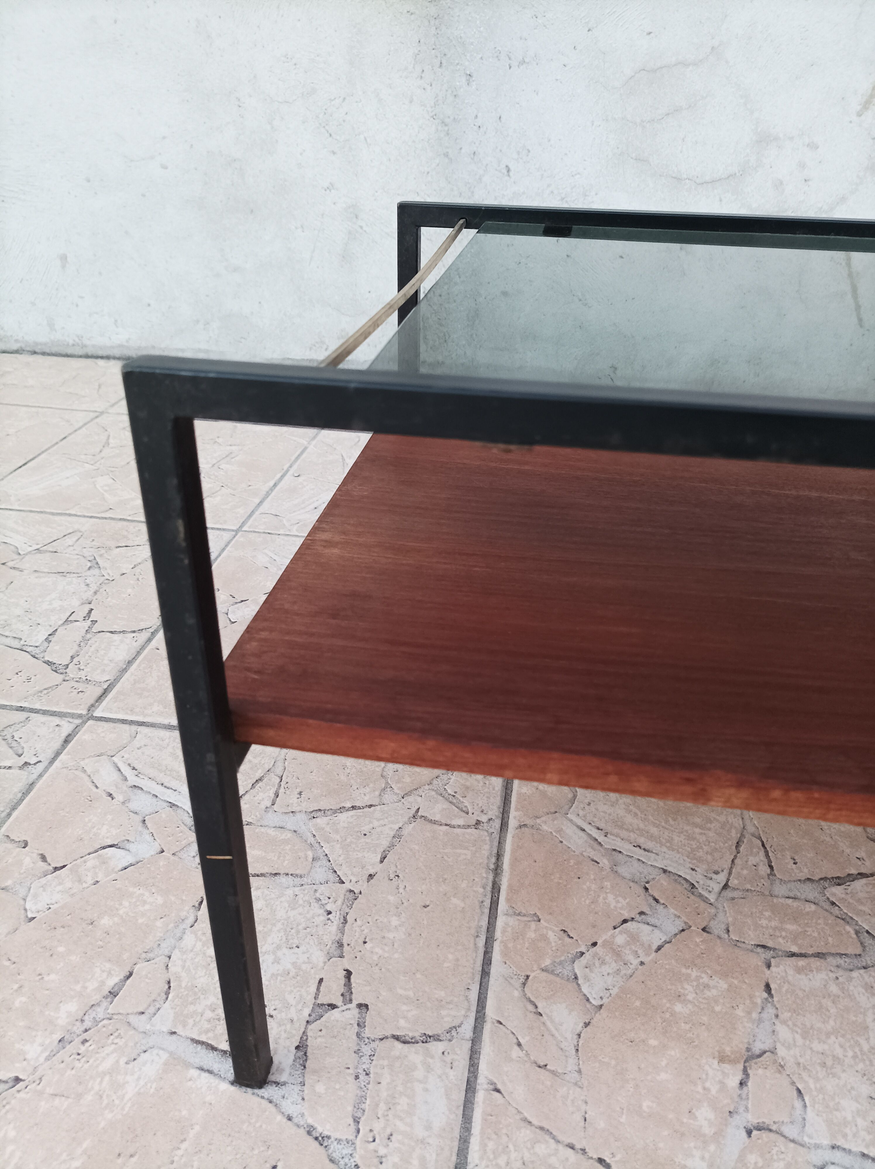 Vintage 1950s coffee table