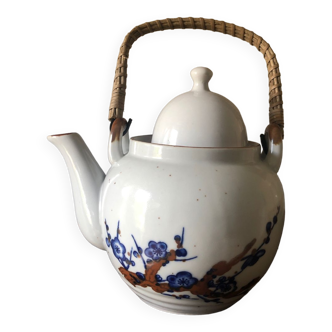 Teapot