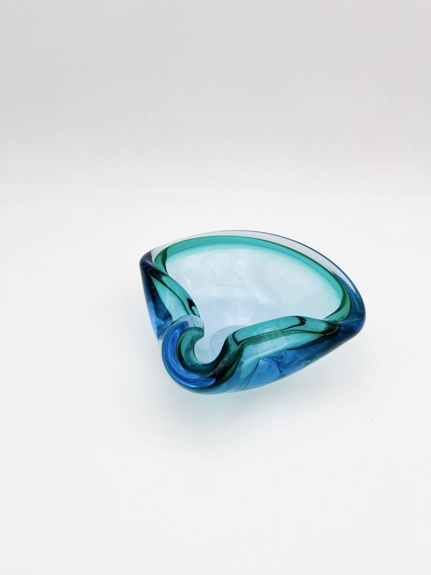 Flavio Poli Seguso Sommerso Emerald Green Blue Vintage 60s Ashtray