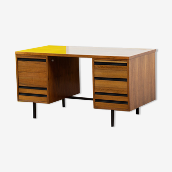 Vintage Scandinavian Office – 140 cm