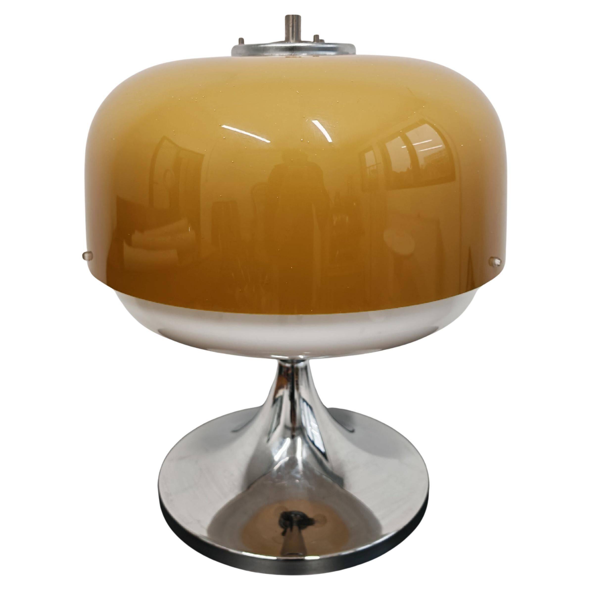 Lampe de table Mid Century Modern "Medusa" Luigi Massoni pour Harvey Guzzini