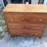 Antique chest of drawers