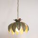 Suspension vegetal pattern green leaves