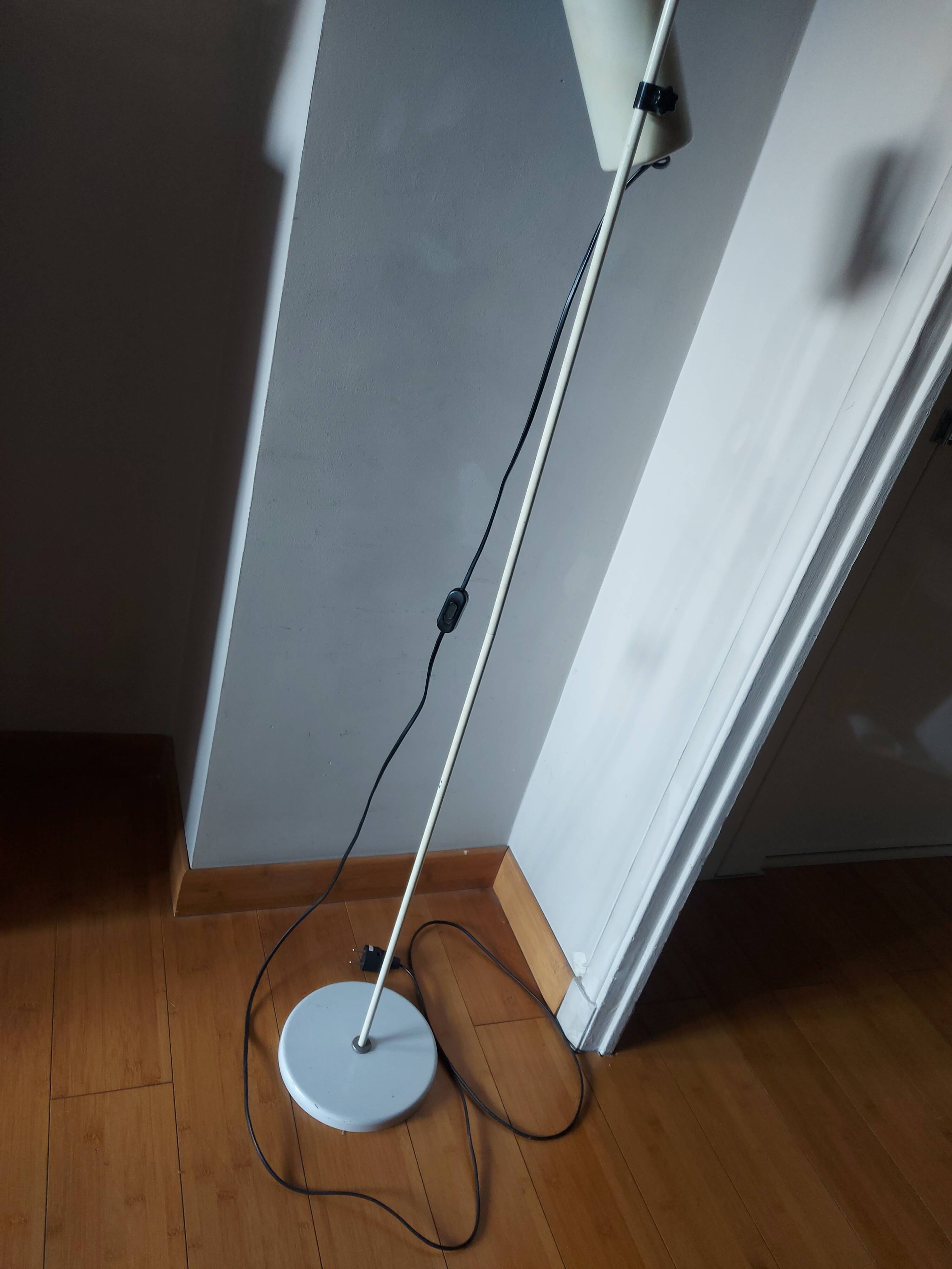 Floor lamp from the 70s and 80s, Habitat