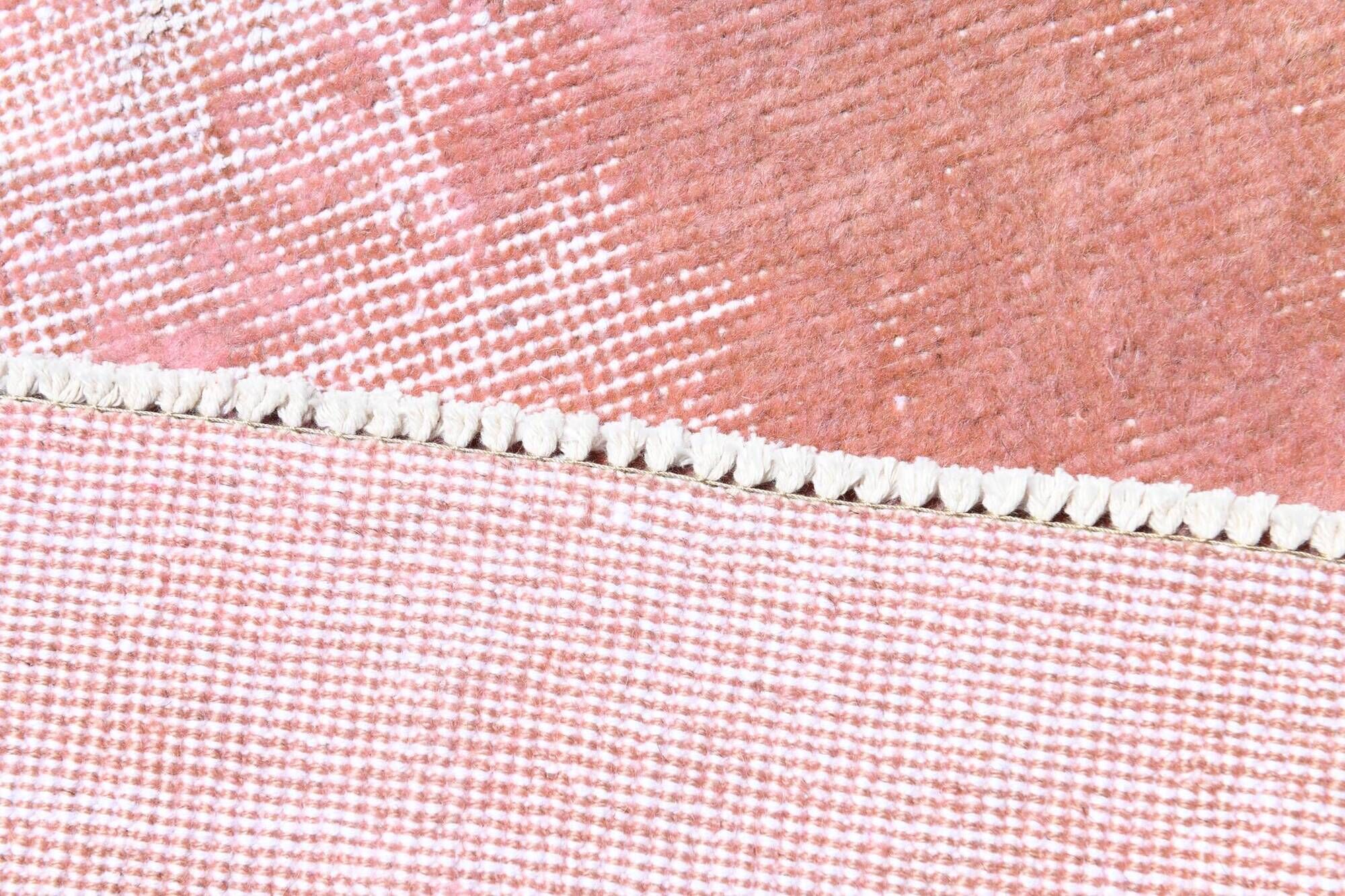 Dusty Pink Decorative Vintage Rug For Living Room, 210x325 Cm