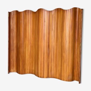 Baumann style vintage wooden slat screen