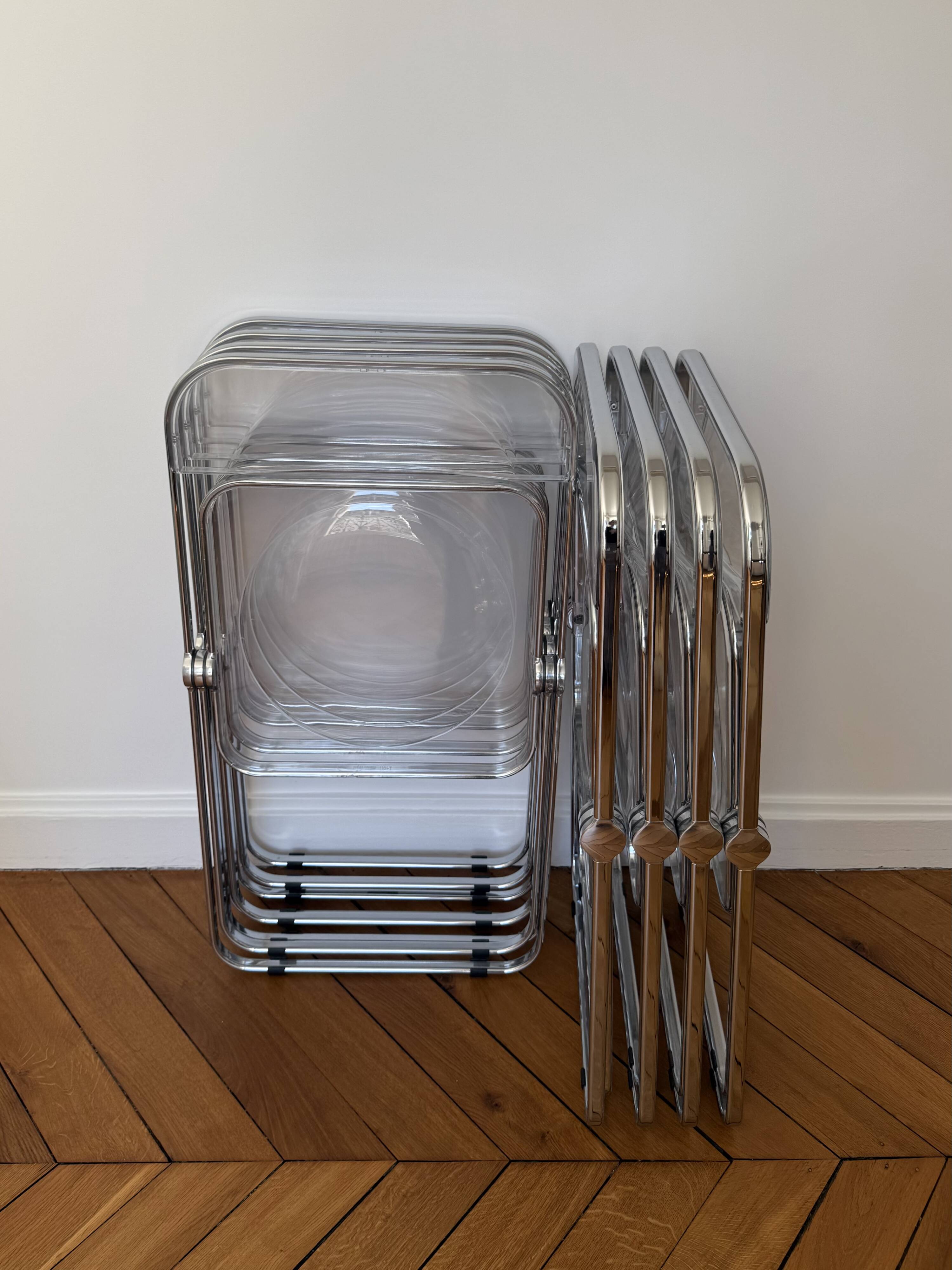 Folding chair Plia by Giancarlo Piretti for Anonima Castelli