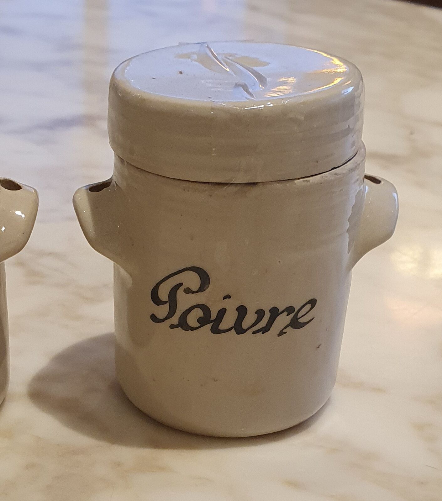 Series 5 spice jars