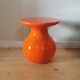 Tabouret "champignon" orange de Garouste et Bonetti