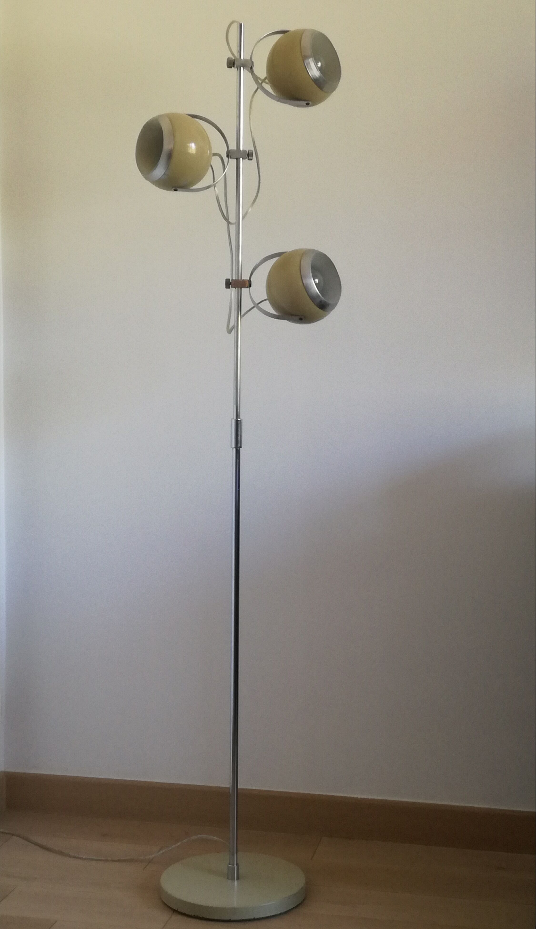 Vintage eyeball lamppost