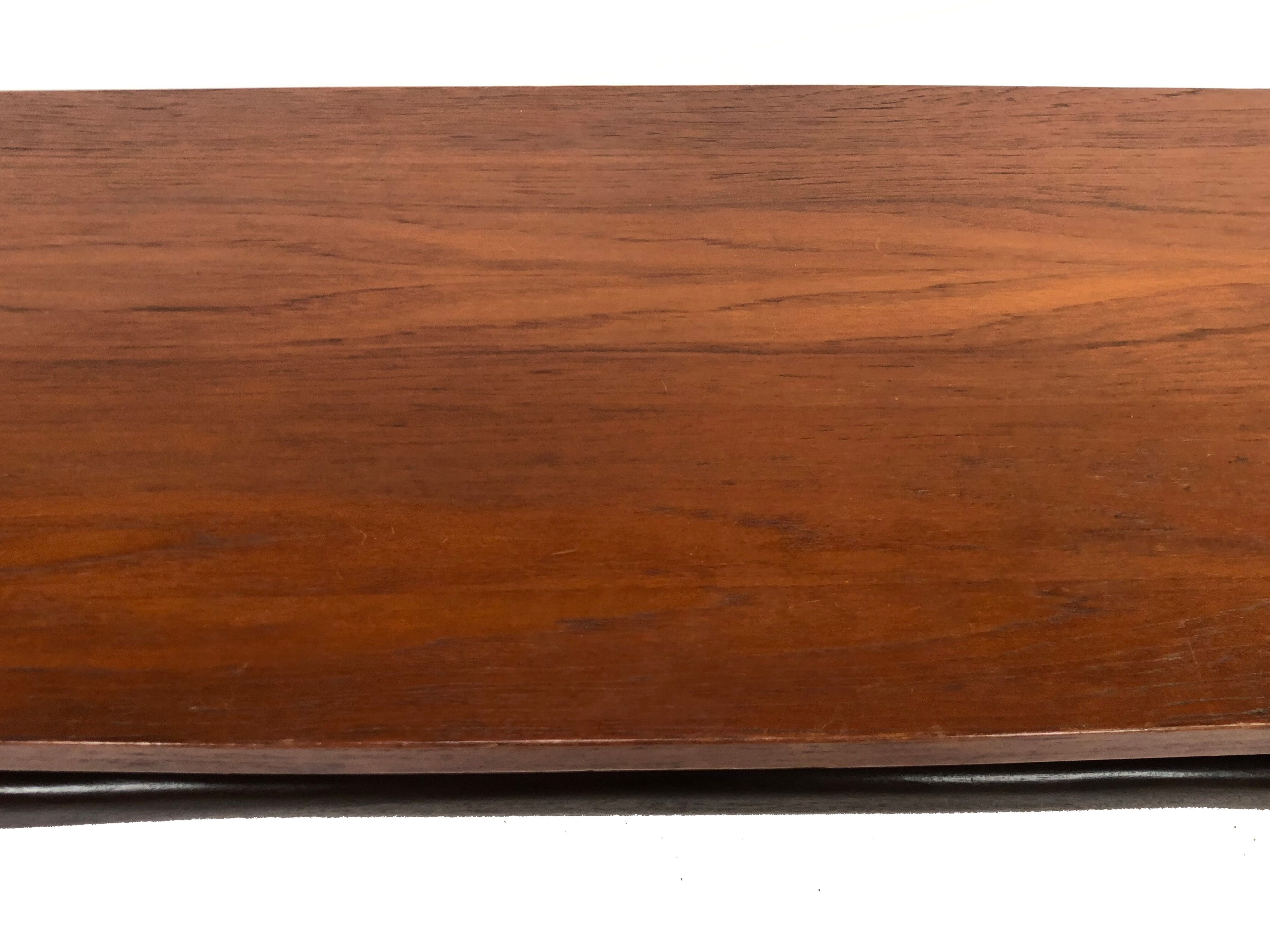 Coffee table Louis van Teeffelen Webe model 21