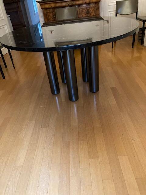 Zanotta dining table 1970