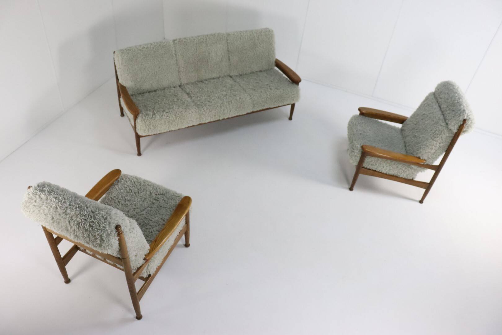 Set van designer bank + 2 fauteuils 'Sliedrecht' - opnieuw bekleed