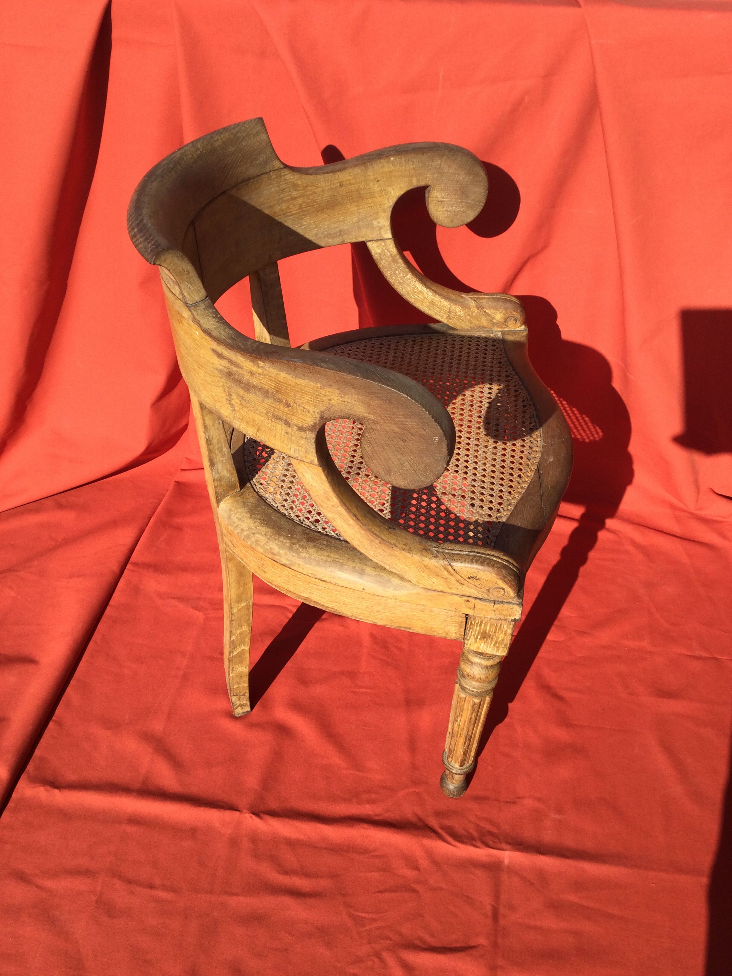 Louis XVI-style wooden desk and canage