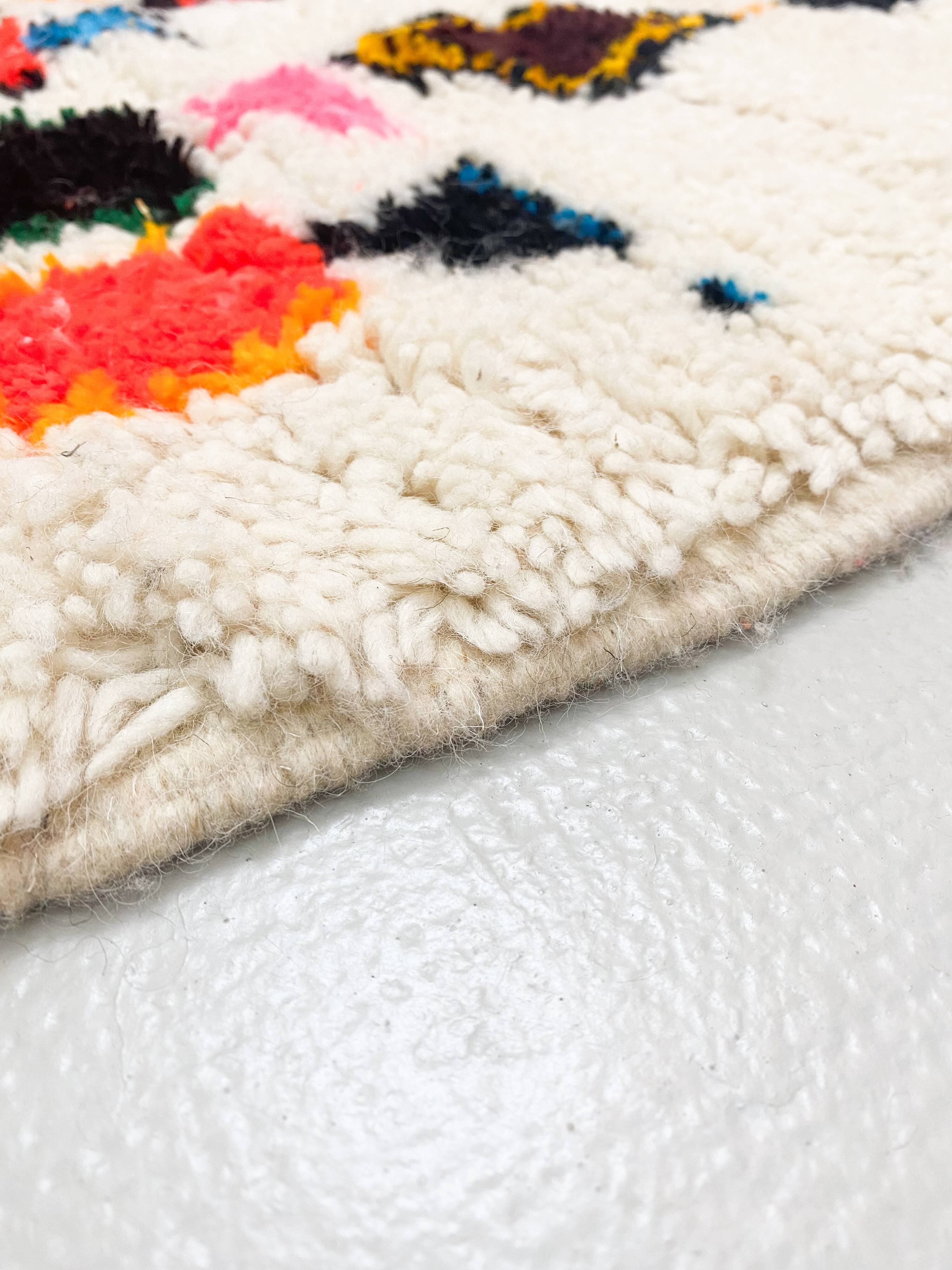 Colorful Azilal Moroccan Berber rug 2.56x1.48m