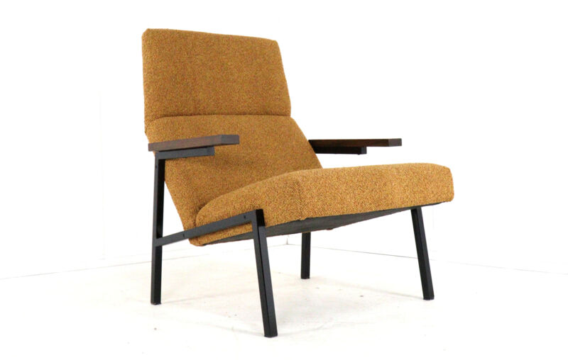 fauteuil Spectrum SZ63 modèle homme de Martin Visser  design néerlandais