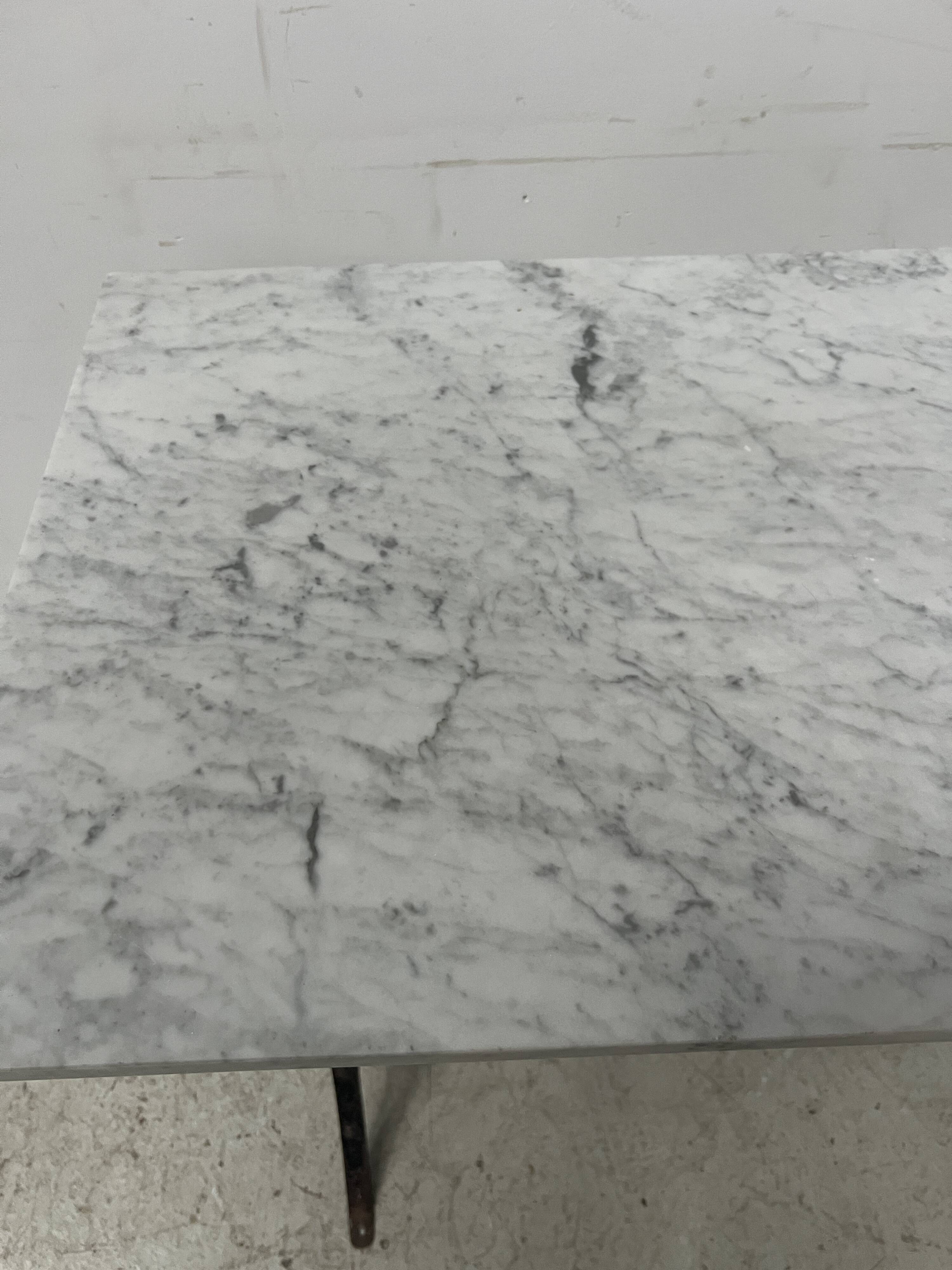 Garden table or veranda in cast iron from the 20th century.