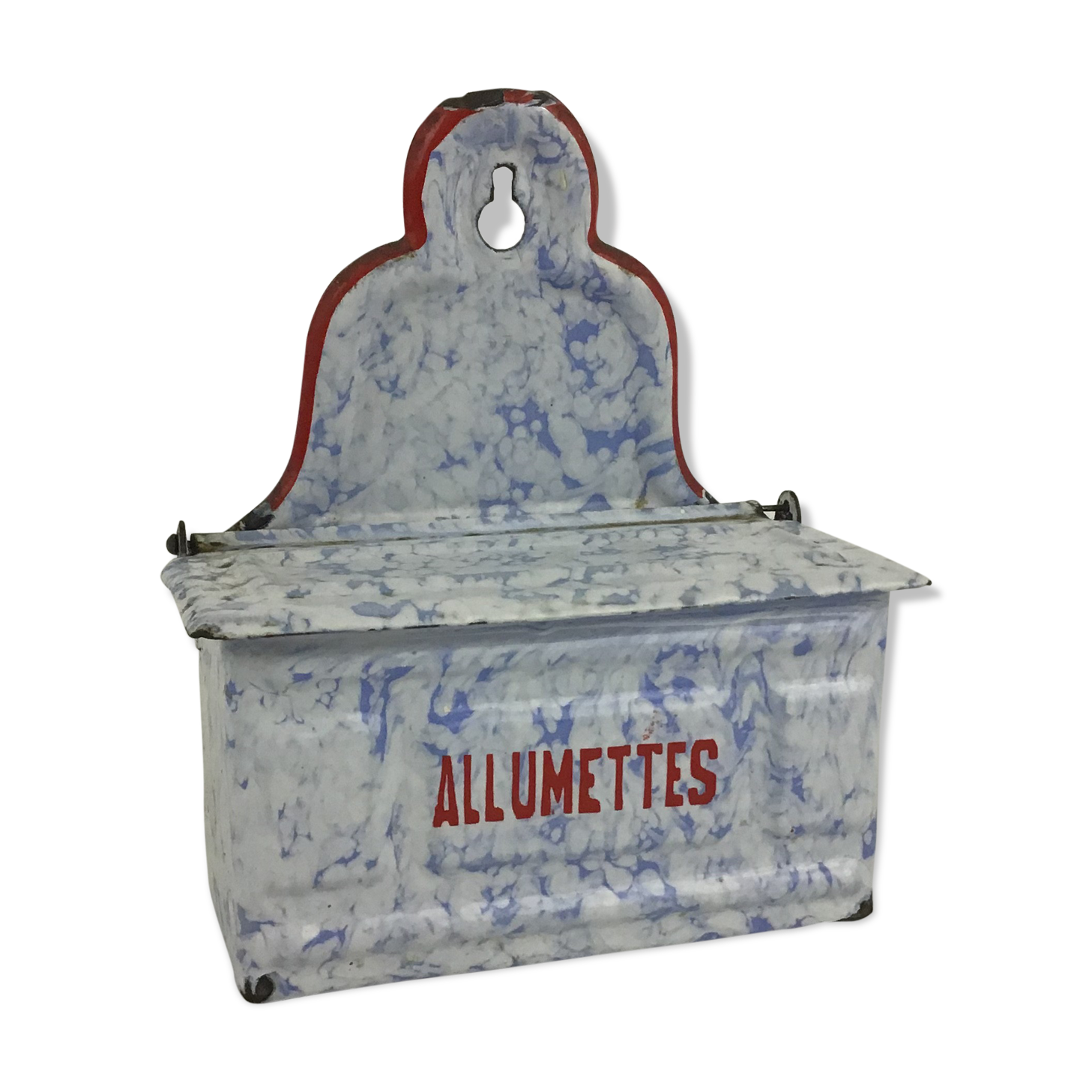 Boxe matches in sheet metal emaillee