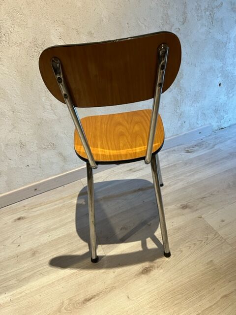 Table and chair in formica 1960/70