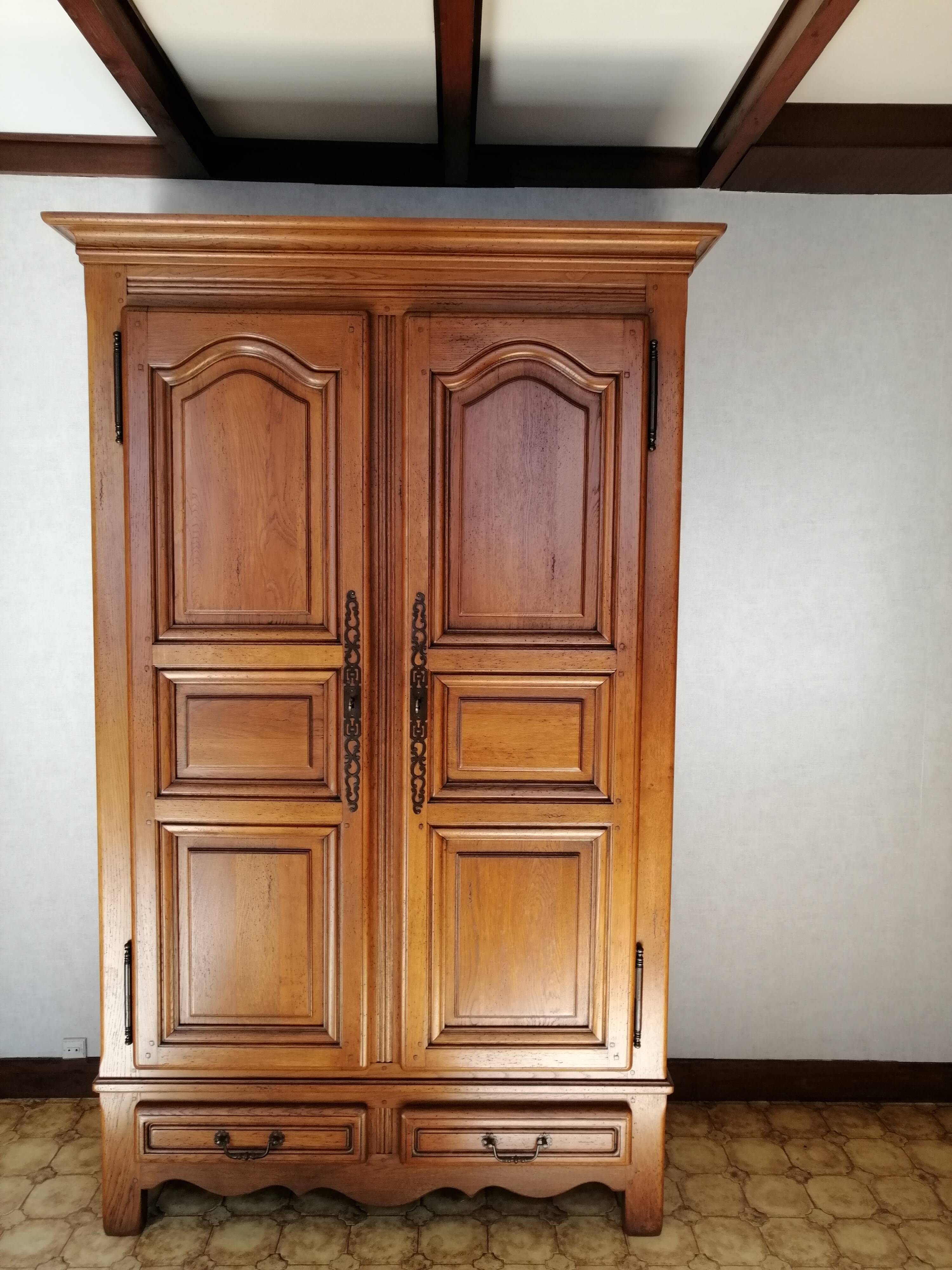 Christian Pingeon Wardrobe