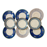 Small blue plates
