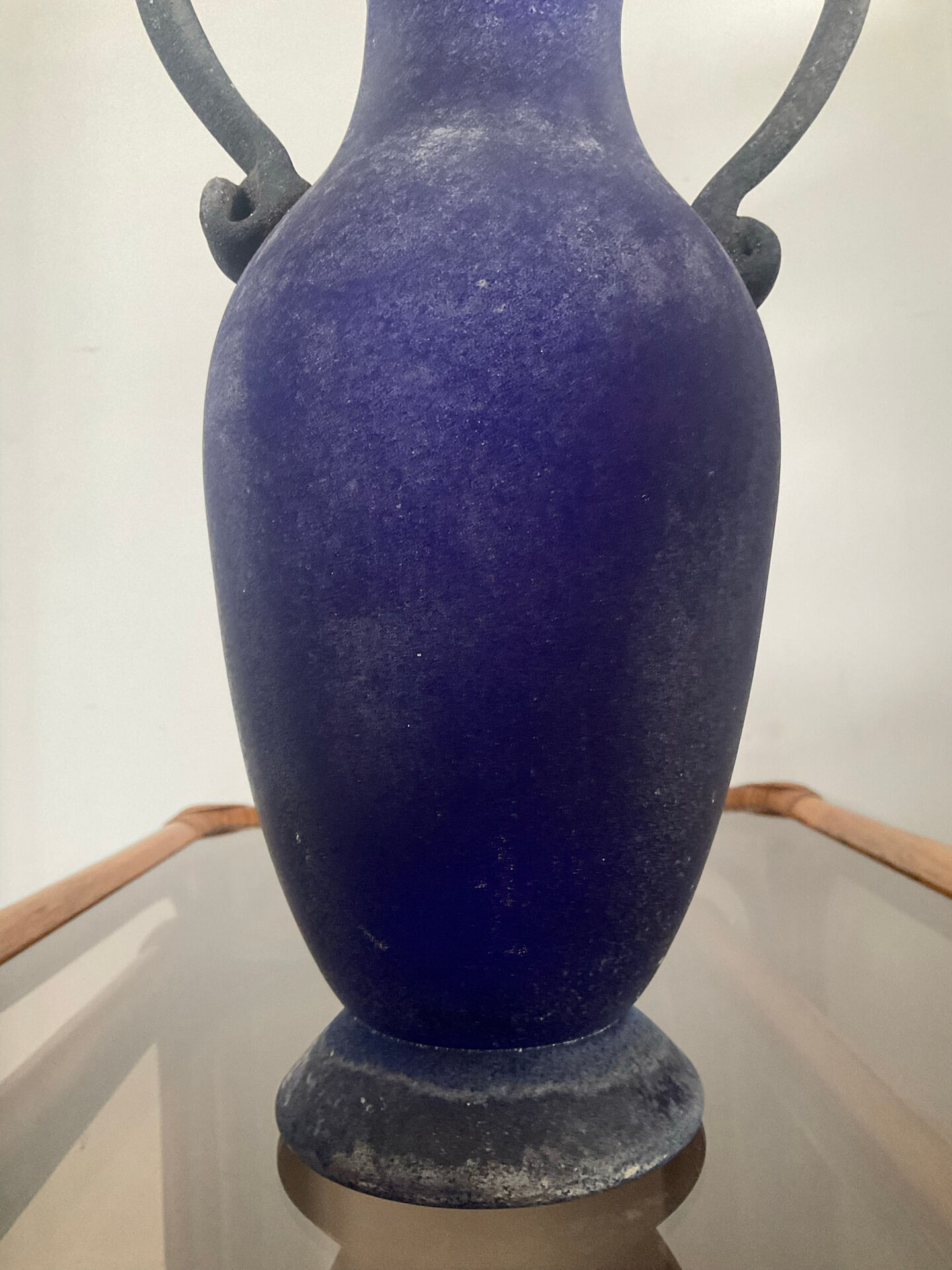 Amphora vase excavated in Murano glass
