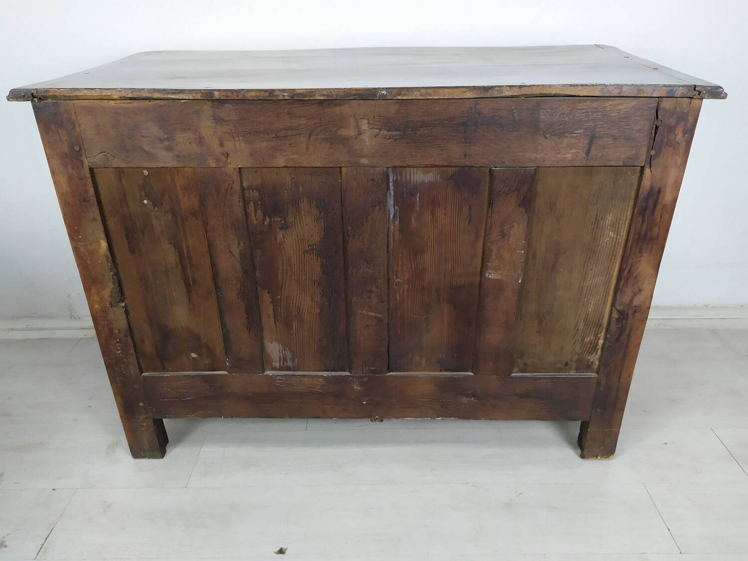 Commode lyonnaise noyer