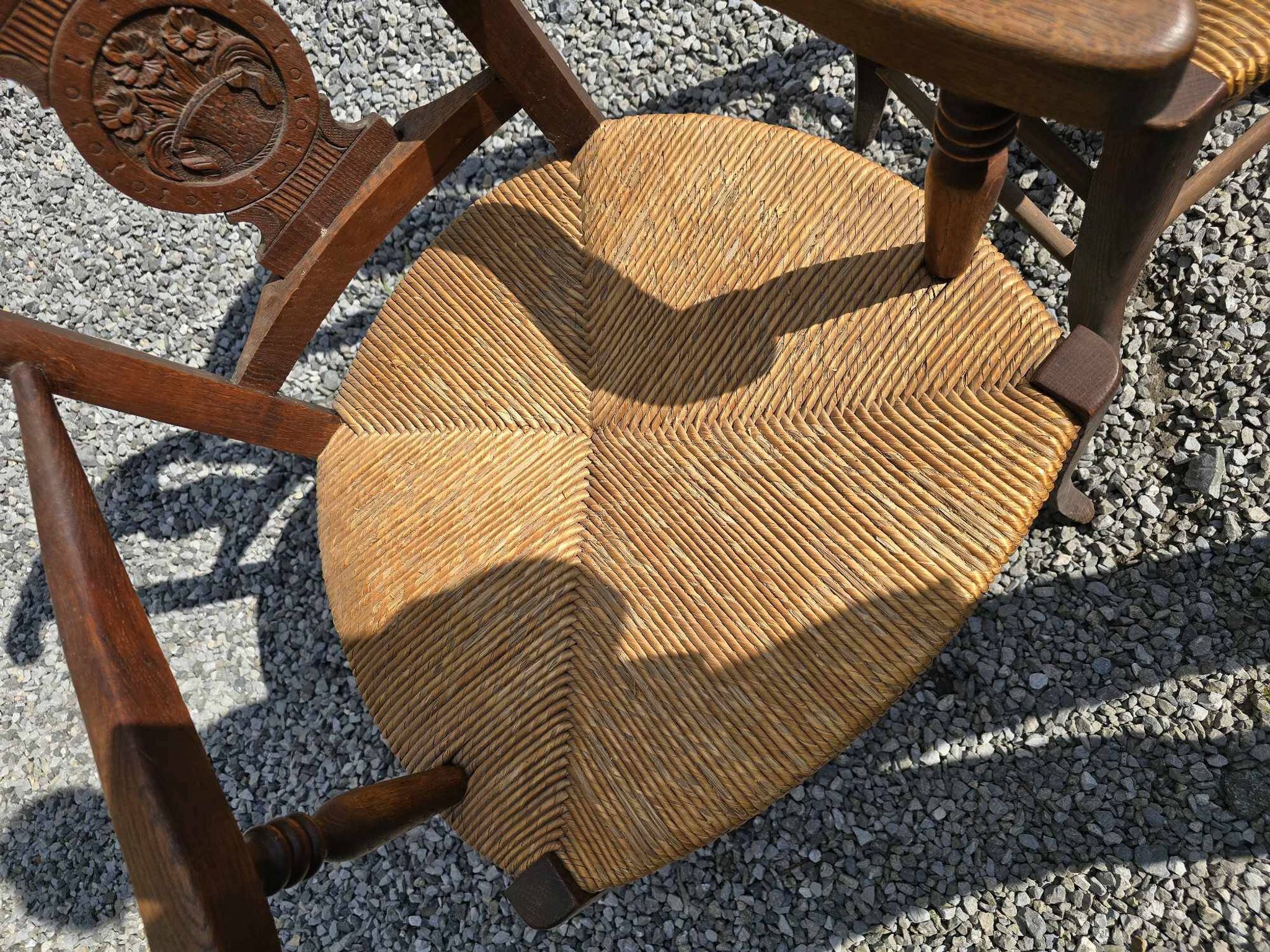 Fauteuil campagnard + chaise en chêne