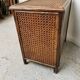 Commode vintage en rotin et cannage