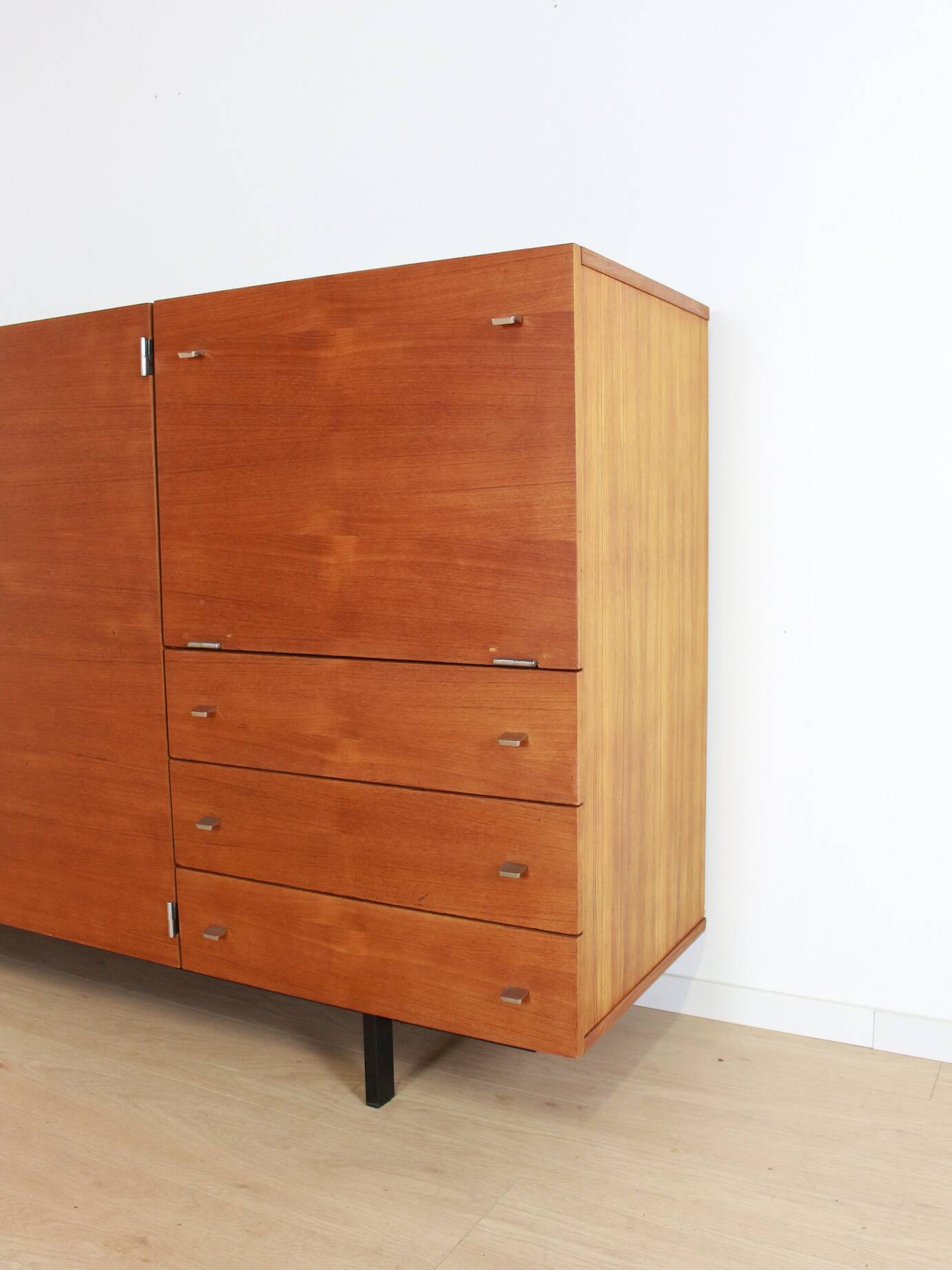 Cabinet – Pierre Guariche, Meurop
