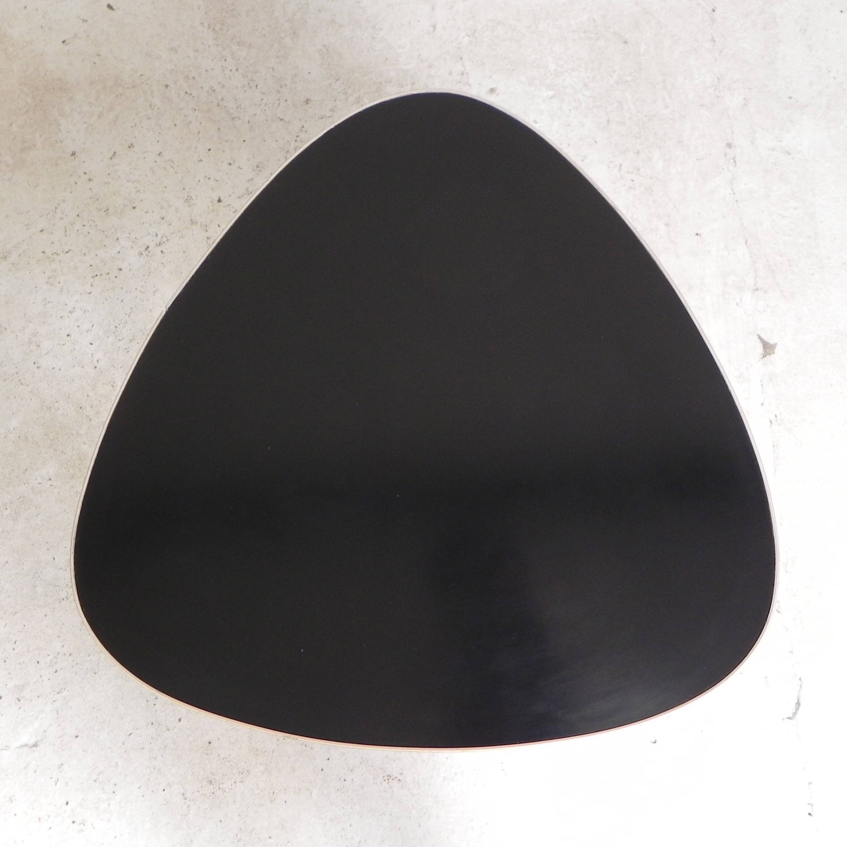 Triangular vintage side table, coffee table, tripod