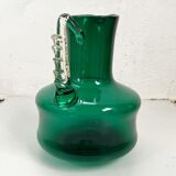 Pichet en verre soufflé vert vintage