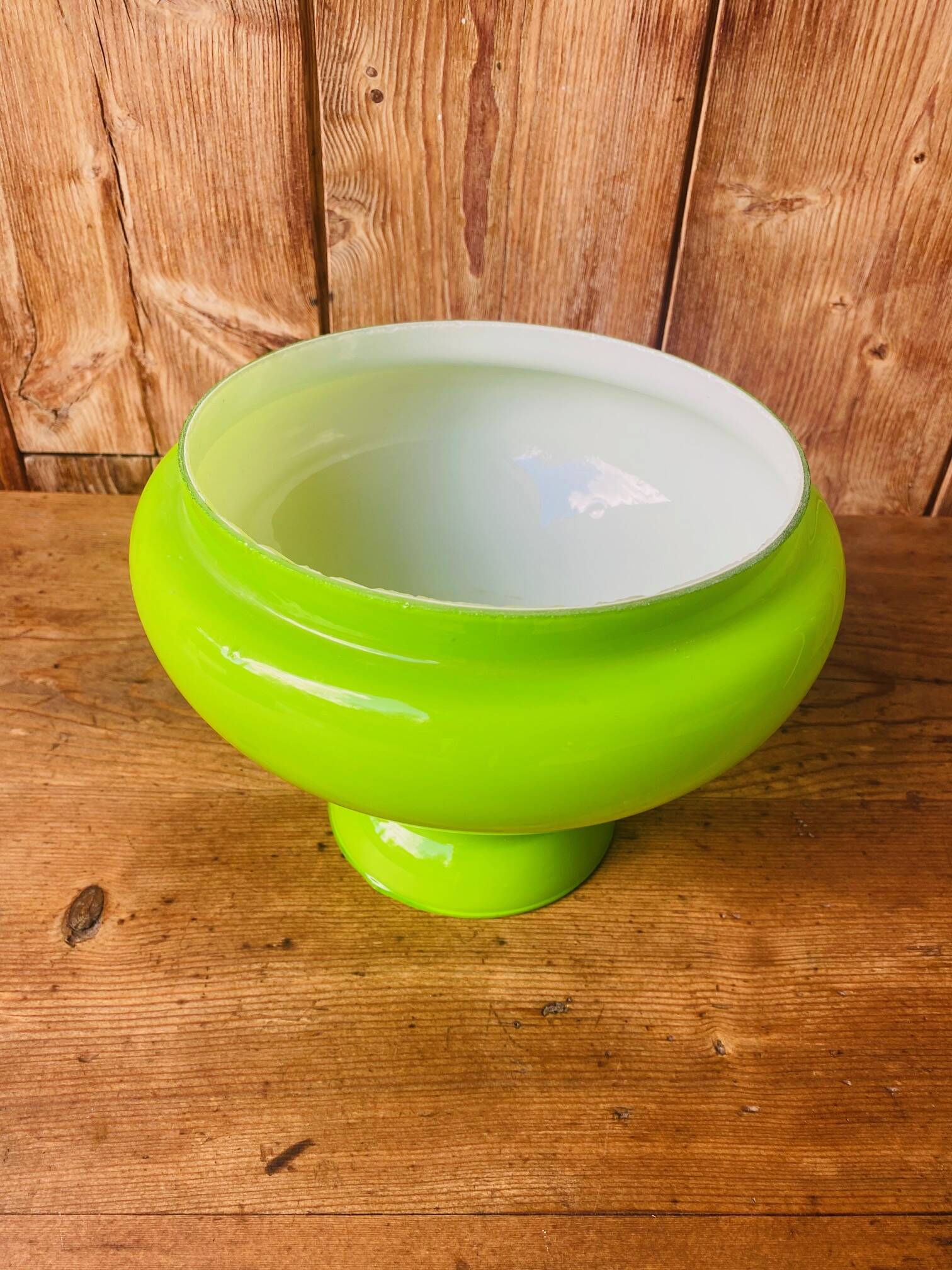 Green and white opaline lampshade from the 70s.