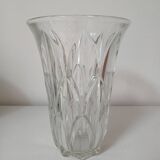 Glass vase, "leaves" pattern