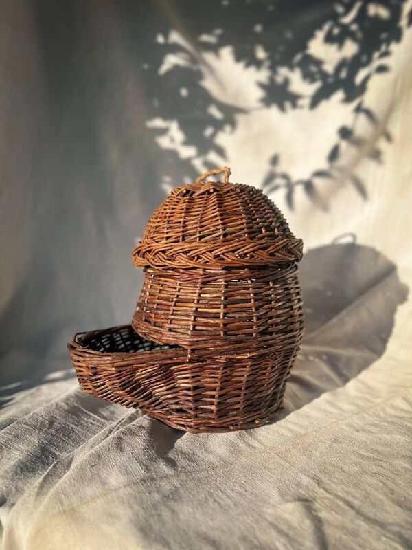 Panier à pommes de terre français avec couvercle