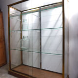 Showcase 1900