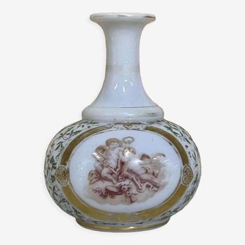 Opal vase Napoleon III - late nineteenth century