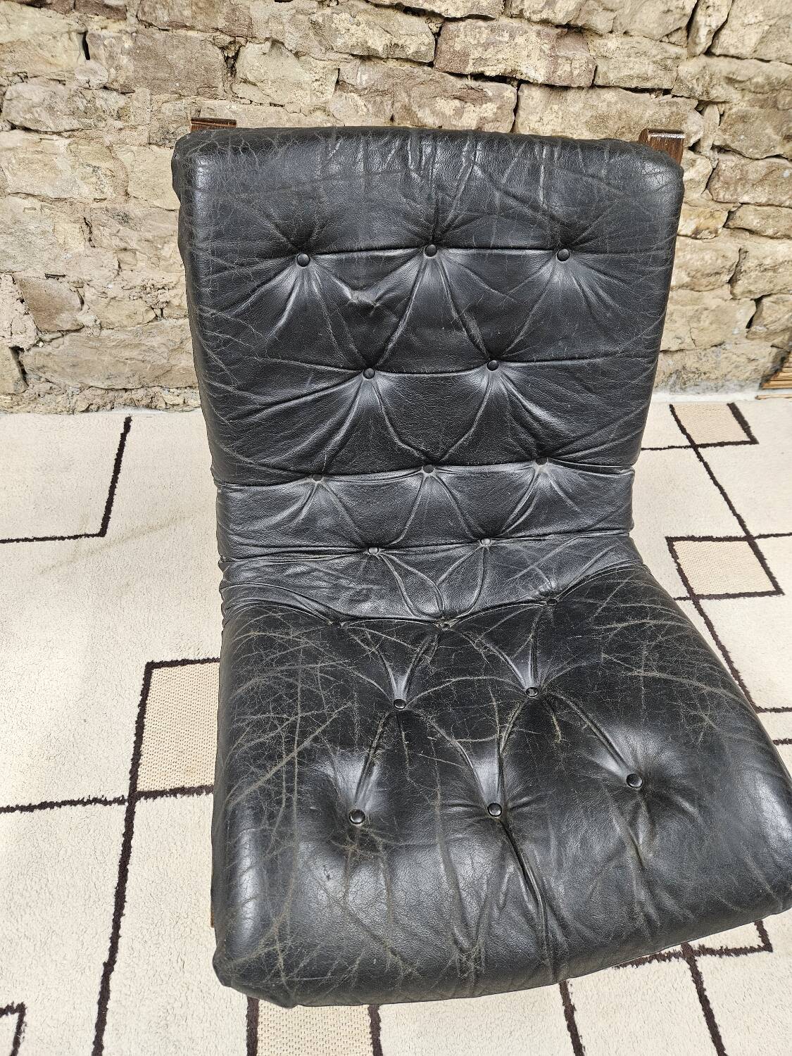 Fauteuil cuir vintage 1970"