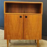 Mid century cabinet