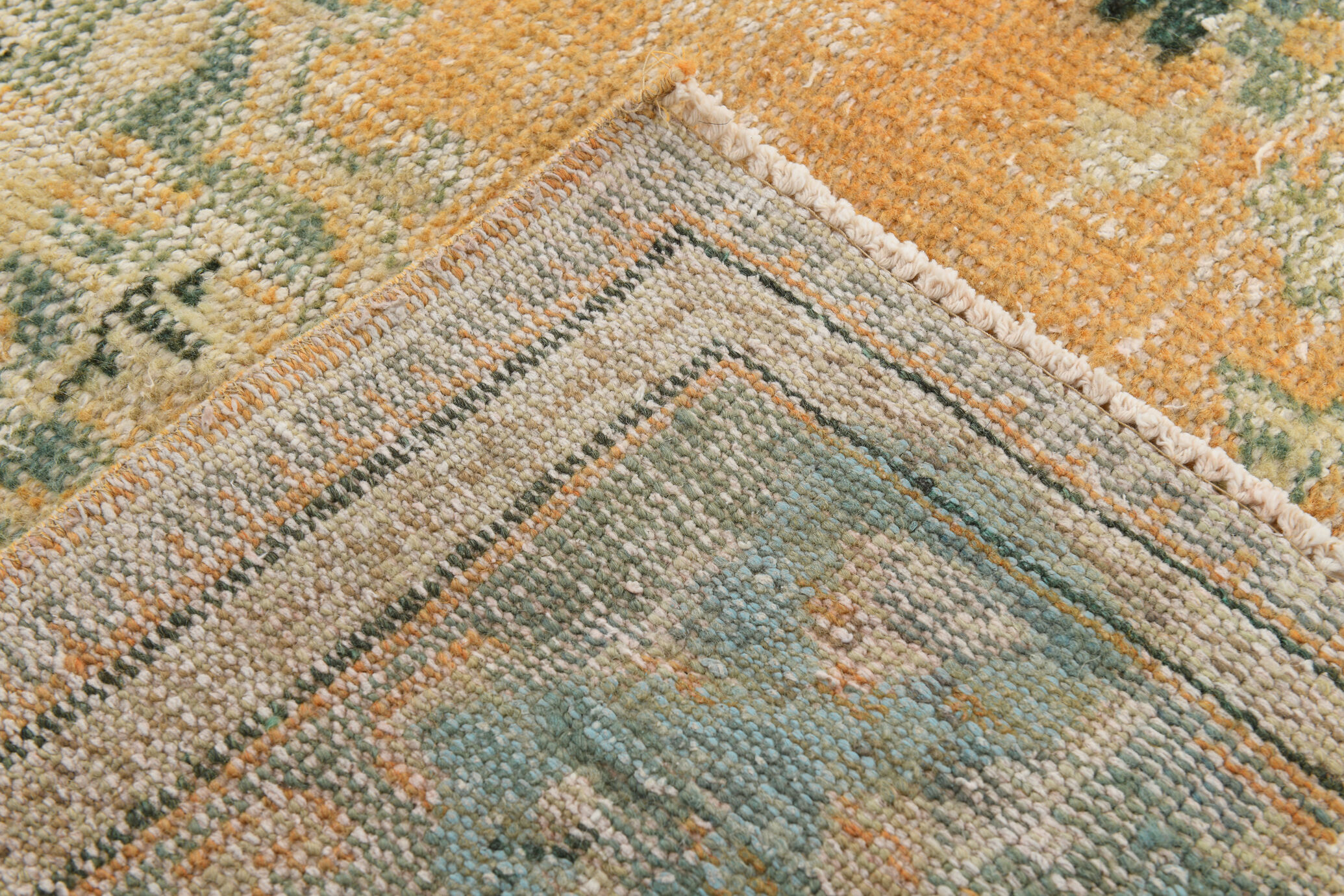 Oversize handmade rug 303x217cm