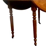 Table Louis Philippe a quatre pieds en orme massif xix siècle
