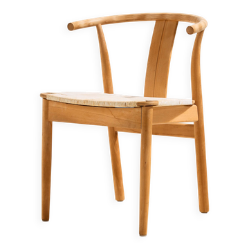MK10689 Beech dining chair
