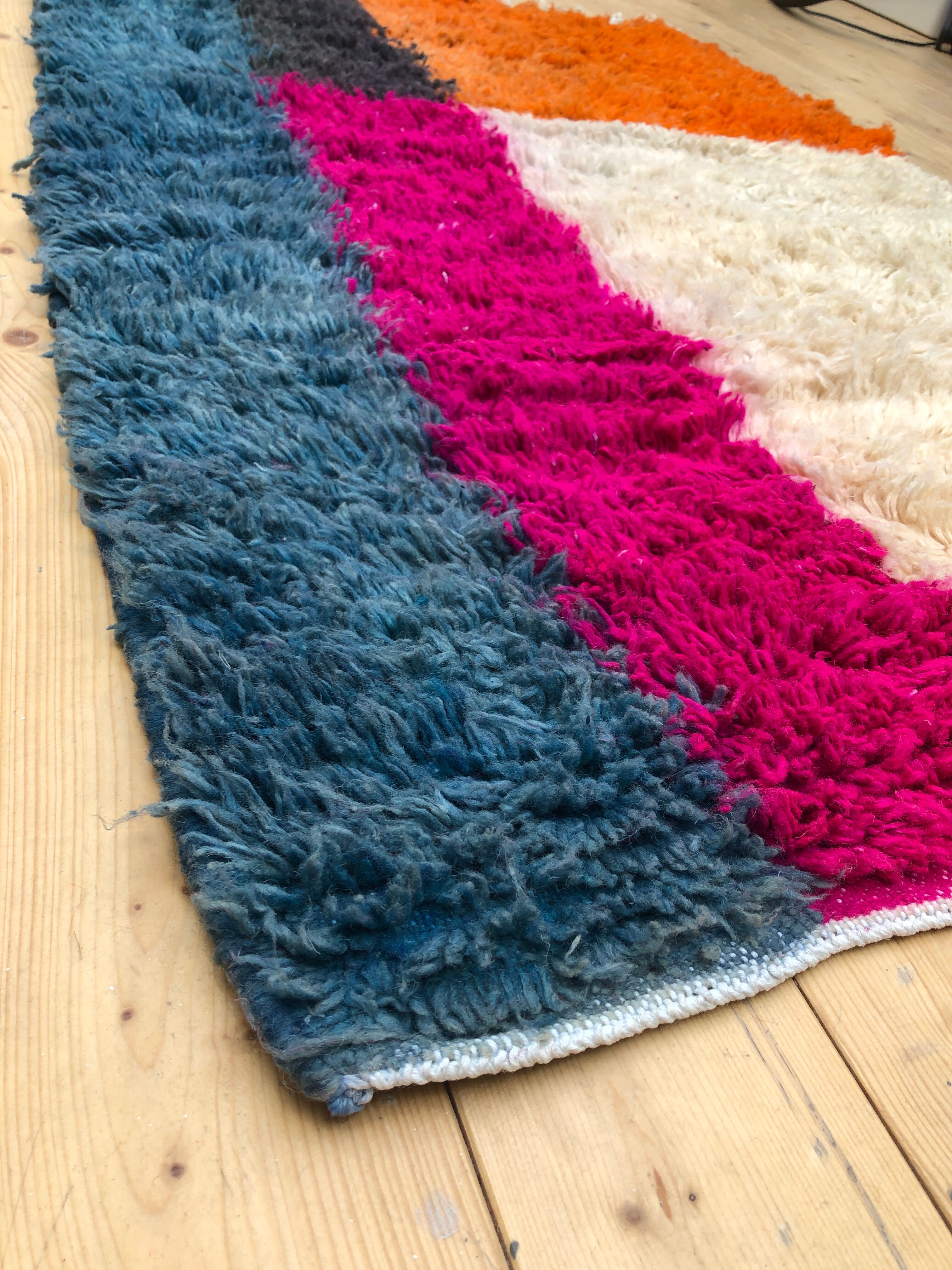 Moroccan Berber carpet Boujaad 1, 46x 0,93m