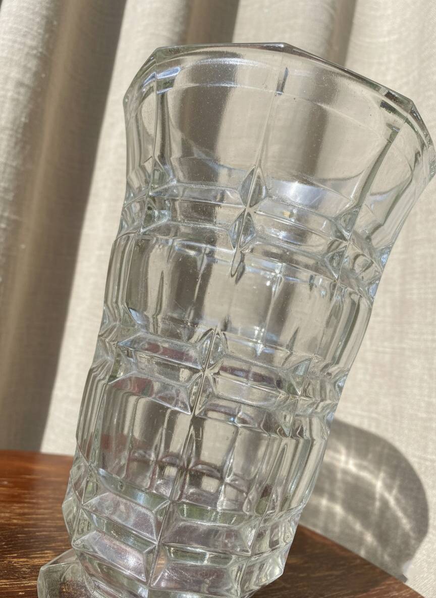 Art Deco Vase (20.5cm)