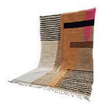 Handmade ecru rug with geometric patterns 200cm x 300cm