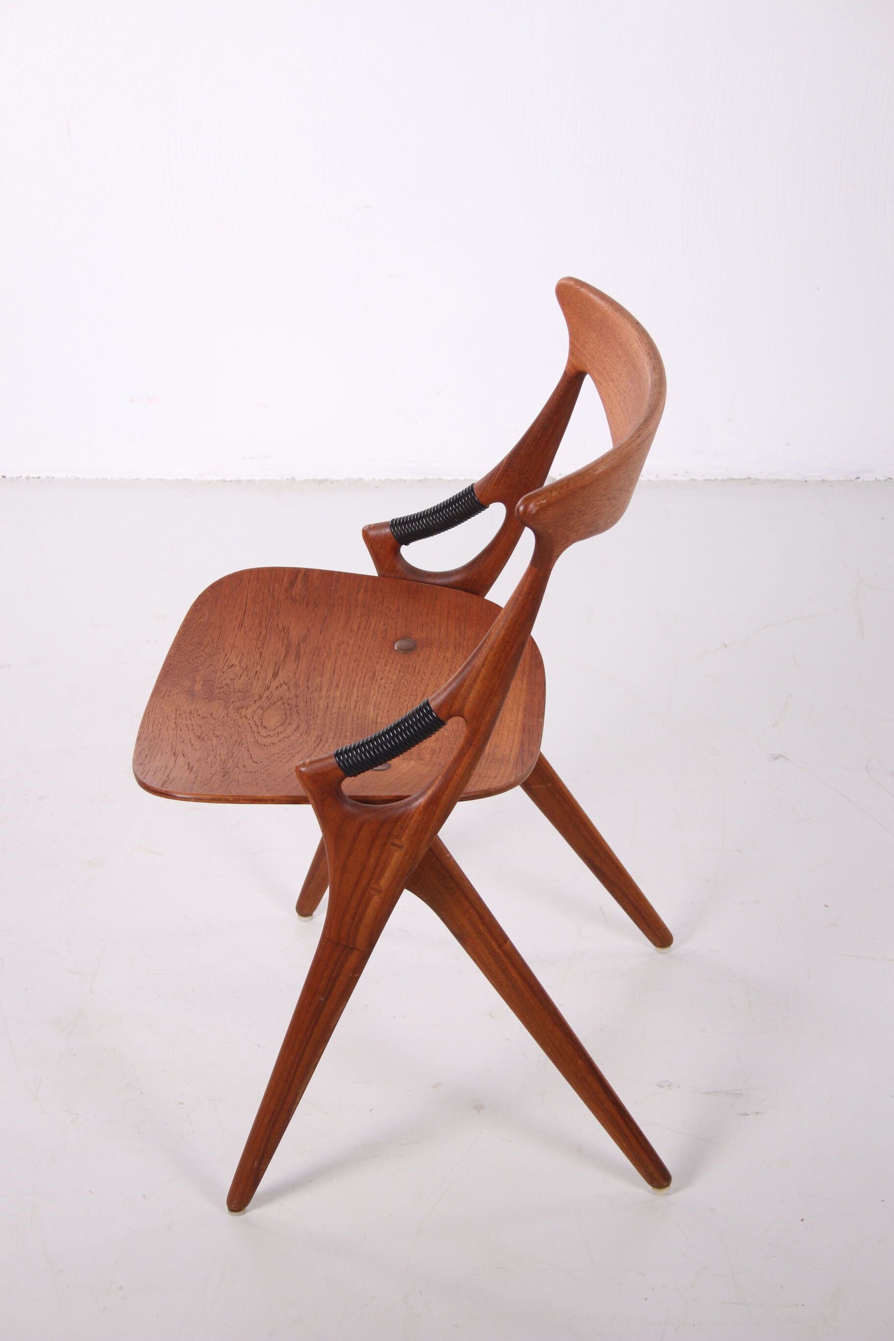 Set of 4 teak chairs model 17, Arne Hovmand Olsen for Mogens Kold, 1950s