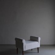 Pouf en fausse fourrure blanche | Années 1960