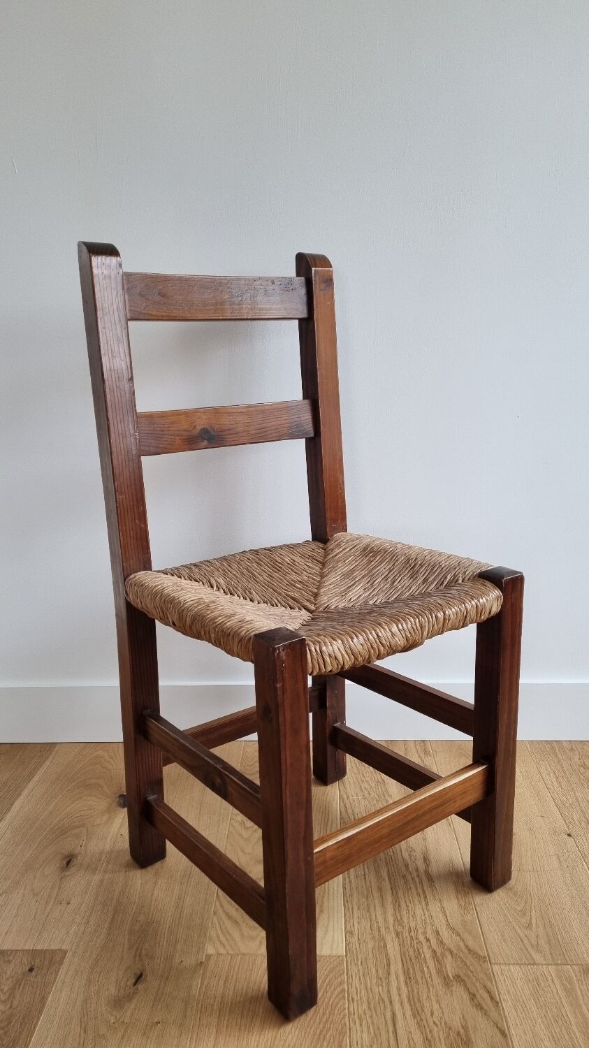Pair vintage straw chairs